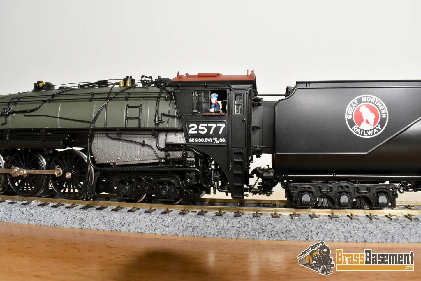 HO Brass - CIL 2202.1 Great Northern GN S-2 4-8-4 #2577 Glacier Park VESTIBULE Cab - Samhongsa Steam