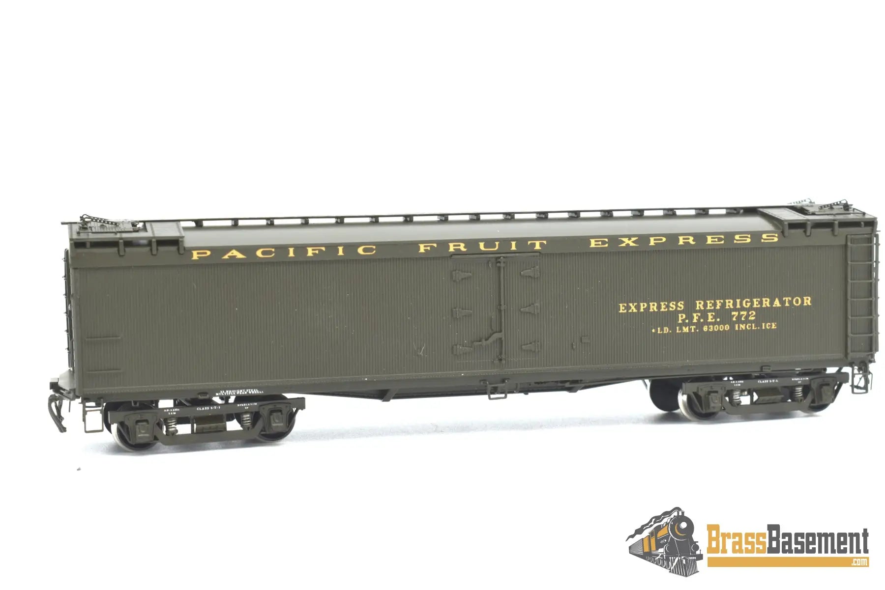 Ho Brass - Cil 2529.1 Pacific Fruit Express Refrigerator Car Early Version Factory Paint Passenger