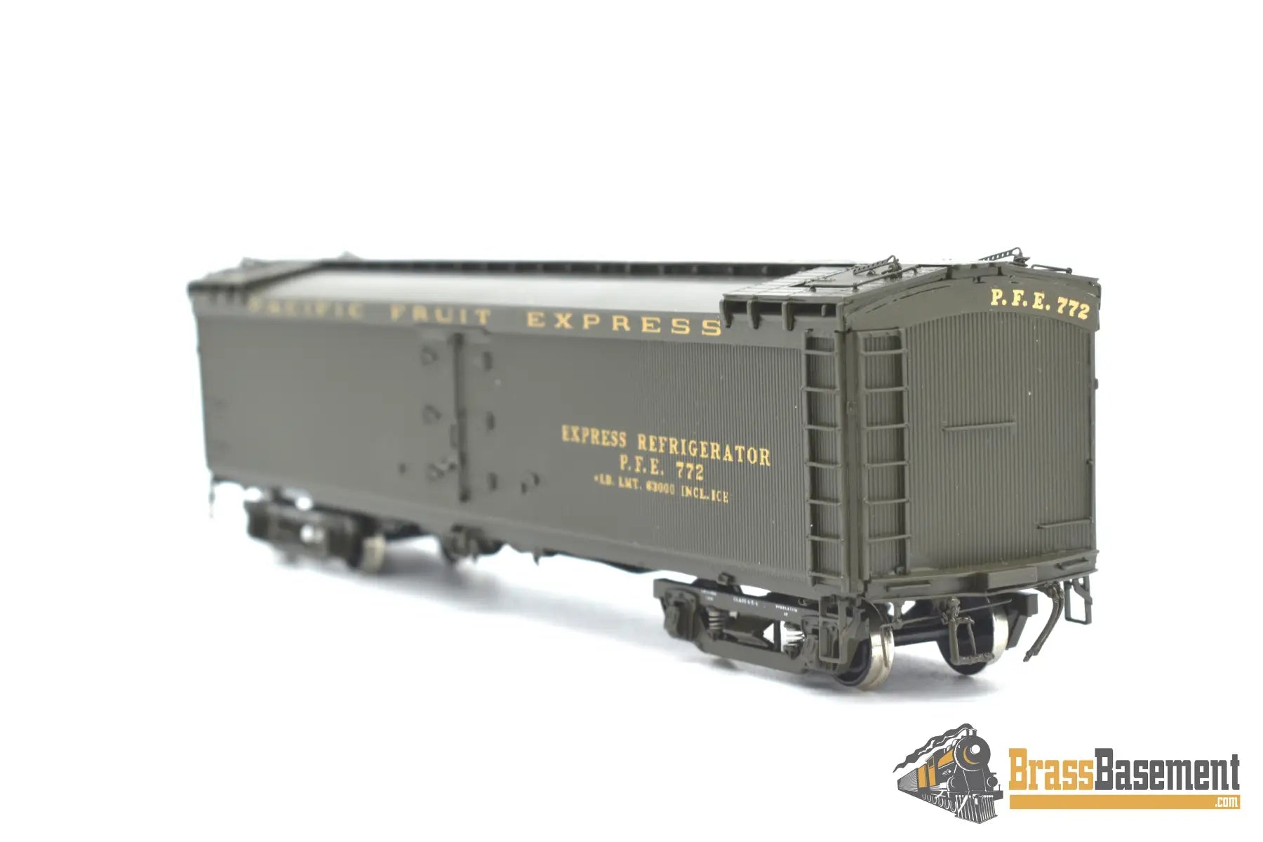 Ho Brass - Cil 2529.1 Pacific Fruit Express Refrigerator Car Early Version Factory Paint Passenger