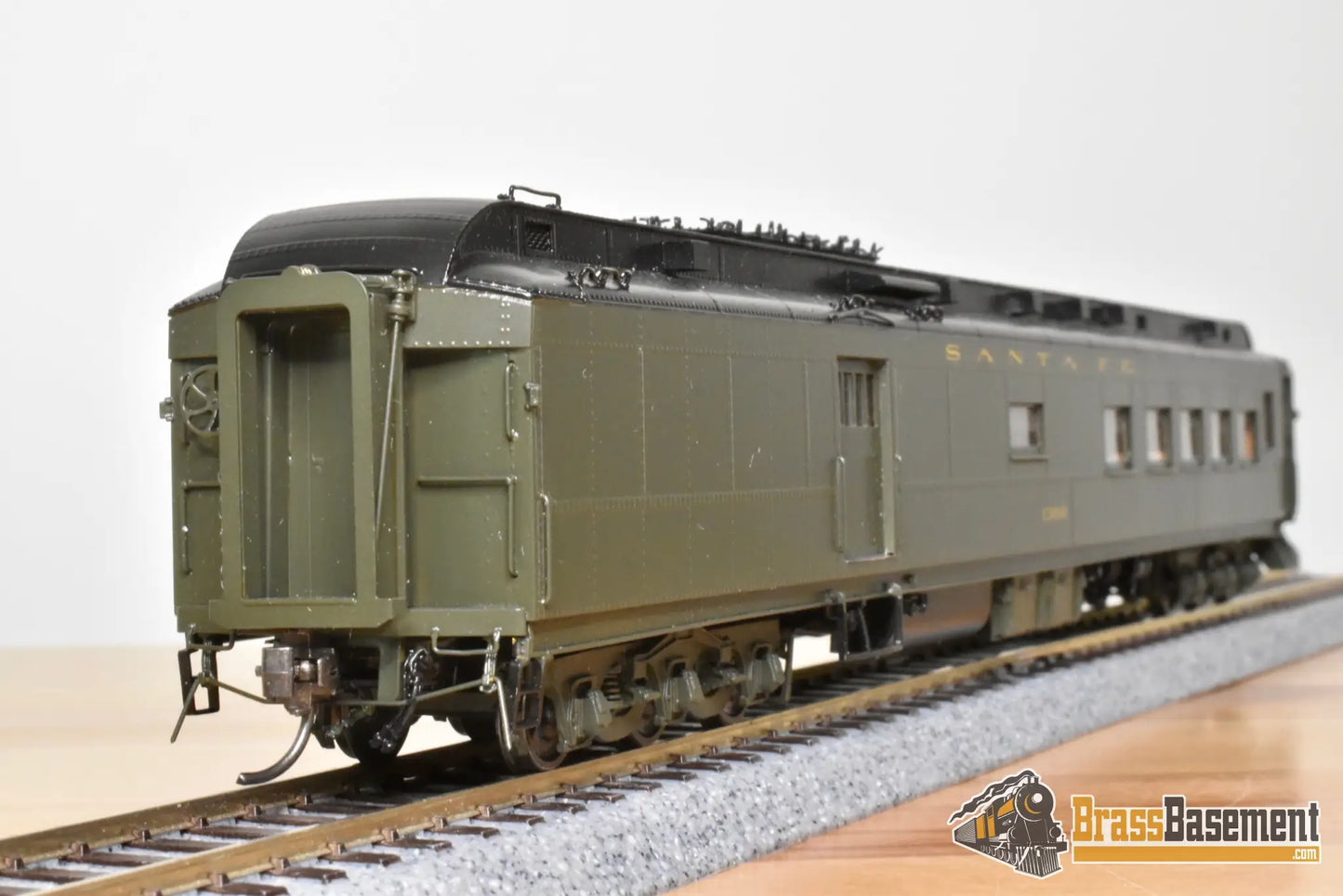HO Brass - Coach Yard 0415.1 Santa Fe ATSF #1300 Baggage-Bar-Lounge - 1948 SF Green - Passenger