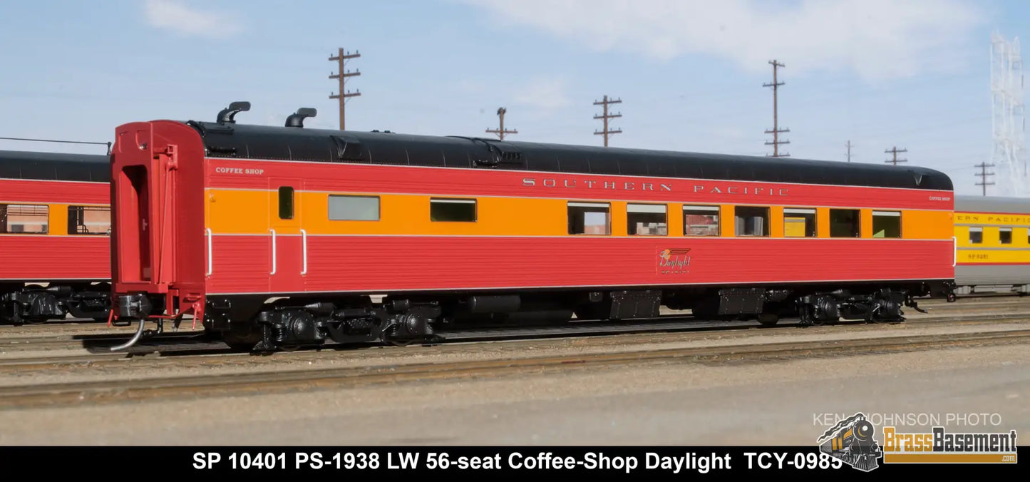 Ho Brass - Coach Yard 0988 The ’Starlight’ Train Daylight Overland Two - Tone And Green Paint!