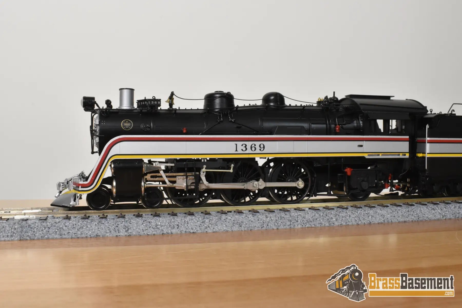 HO Brass - Coach Yard 1199.1.1 Santa Fe ATSF 4-6-2 Valley Flyer #1369 - Mint Steam