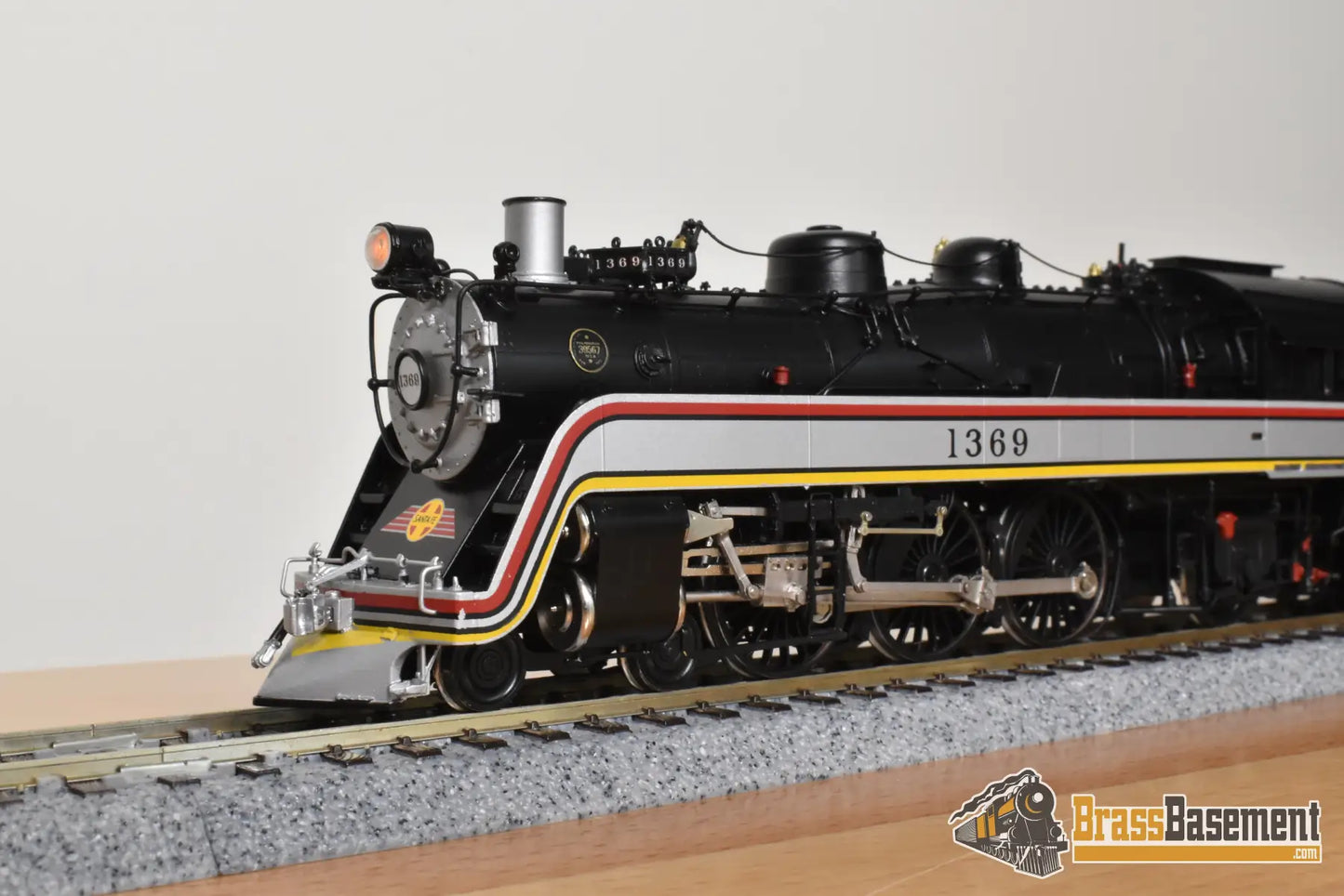 HO Brass - Coach Yard 1199.1.1 Santa Fe ATSF 4-6-2 Valley Flyer #1369 - Mint Steam