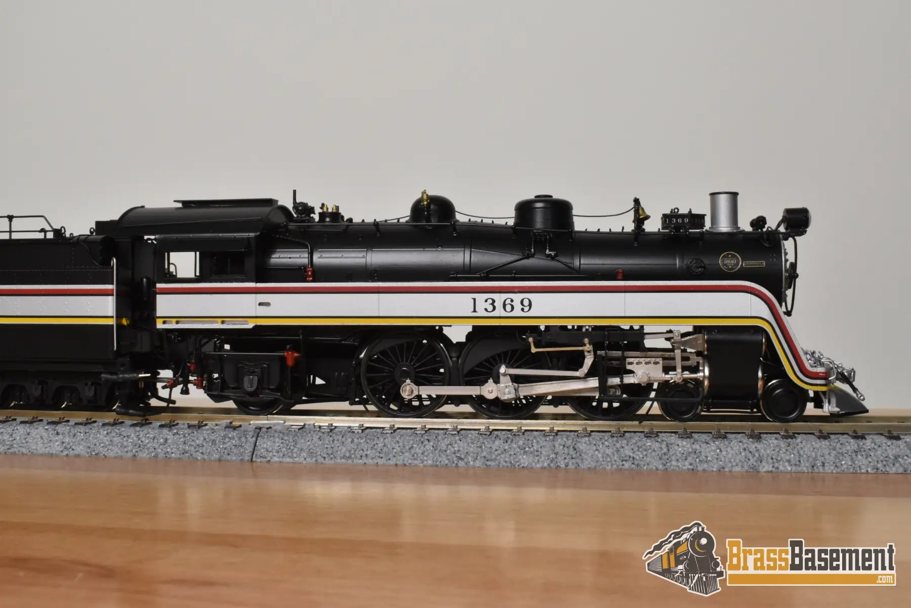 HO Brass - Coach Yard 1199.1.1 Santa Fe ATSF 4-6-2 Valley Flyer #1369 - Mint Steam