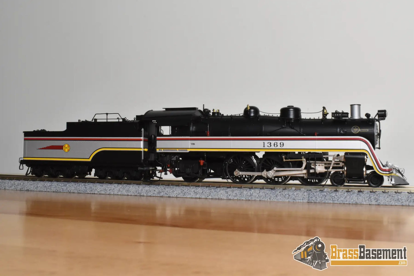 HO Brass - Coach Yard 1199.1.1 Santa Fe ATSF 4-6-2 Valley Flyer #1369 - Mint Steam