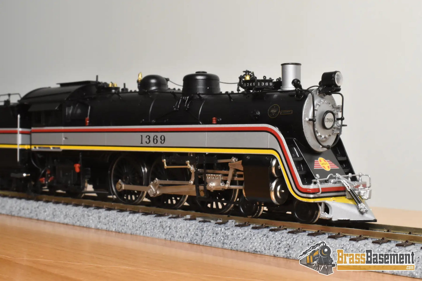 HO Brass - Coach Yard 1199.1.1 Santa Fe ATSF 4-6-2 Valley Flyer #1369 - Mint Steam