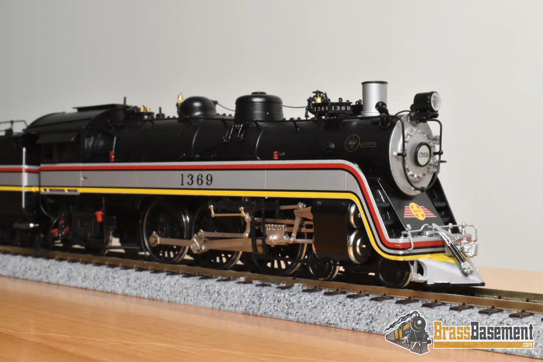 HO Brass - Coach Yard 1199.1.1 Santa Fe ATSF 4-6-2 Valley Flyer #1369 - Mint Steam