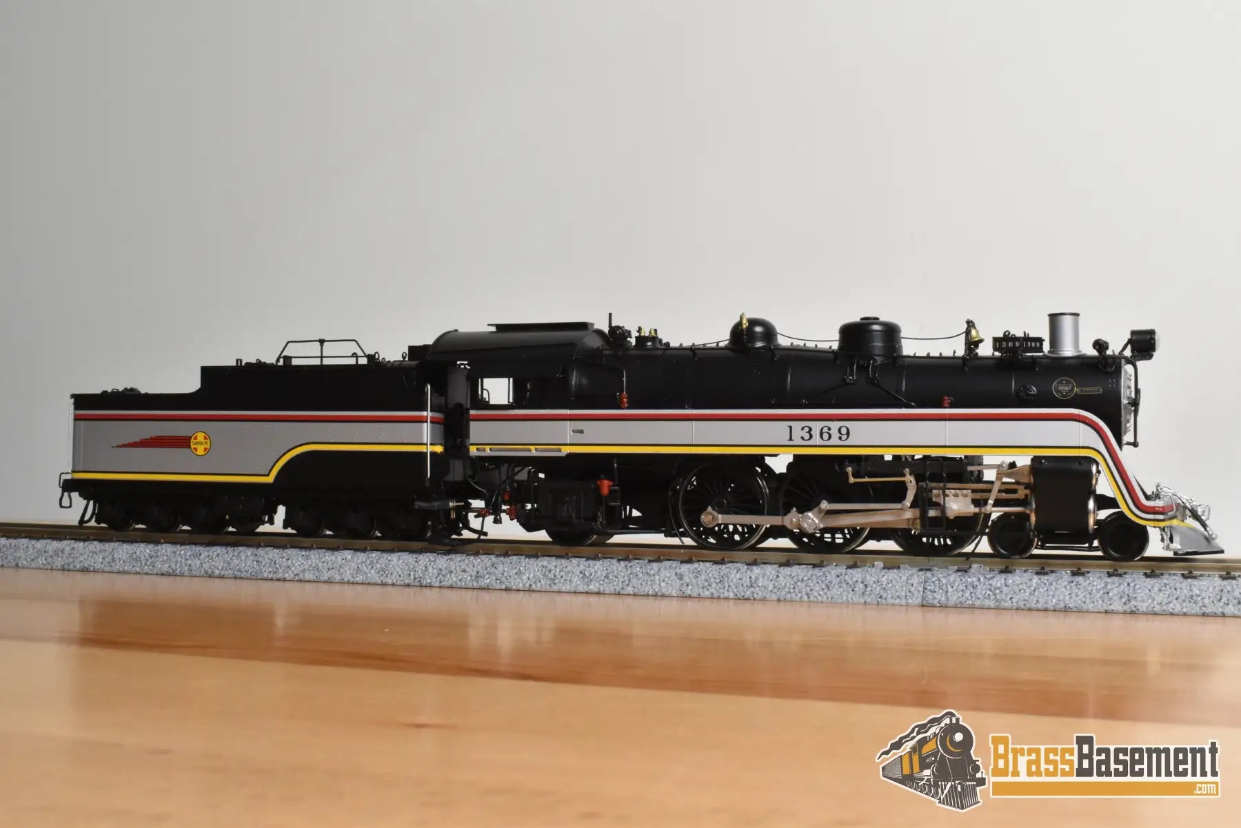 HO Brass - Coach Yard 1199.1.1 Santa Fe ATSF 4-6-2 Valley Flyer #1369 - Mint Steam