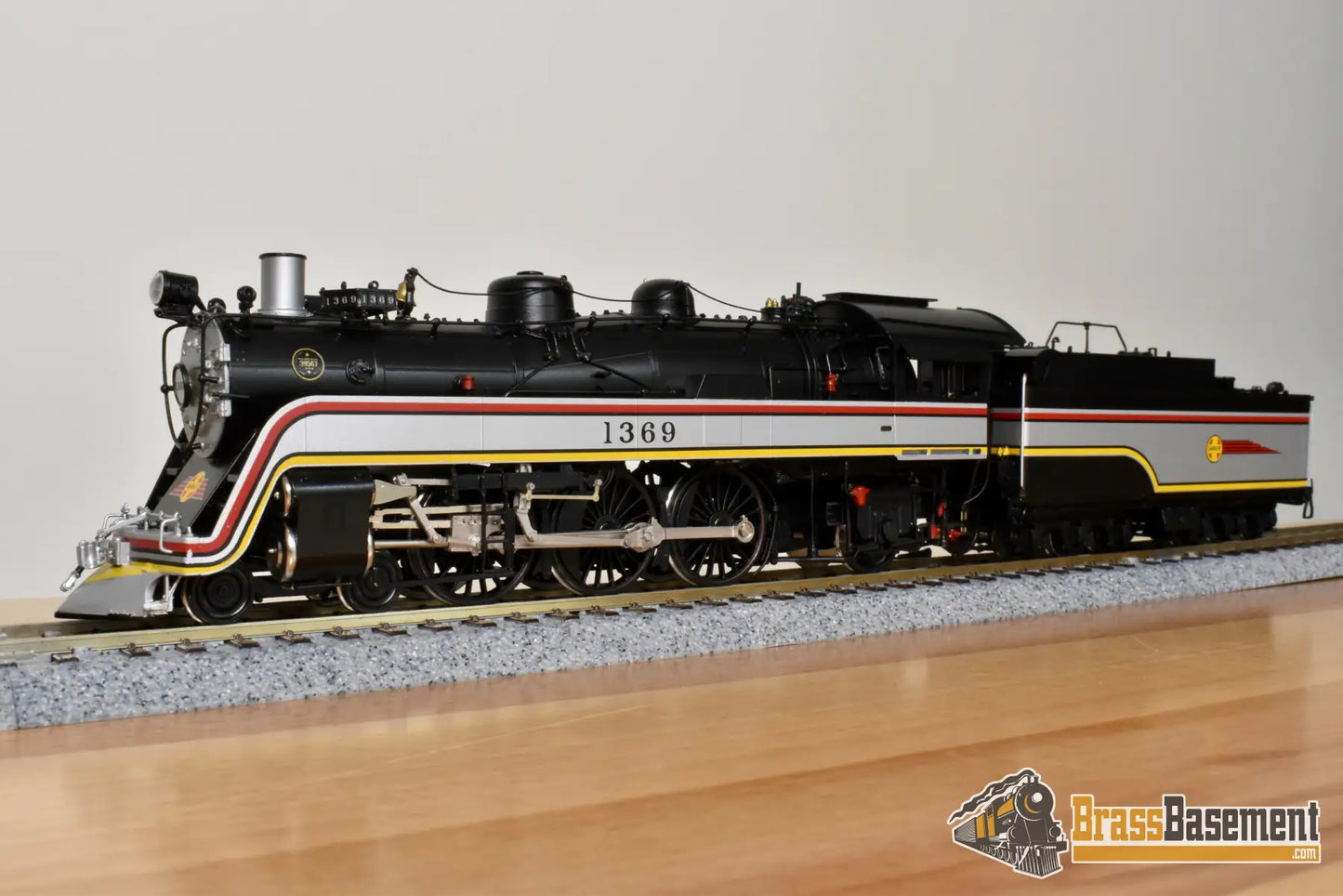 HO Brass - Coach Yard 1199.1.1 Santa Fe ATSF 4-6-2 Valley Flyer #1369 - Mint Steam