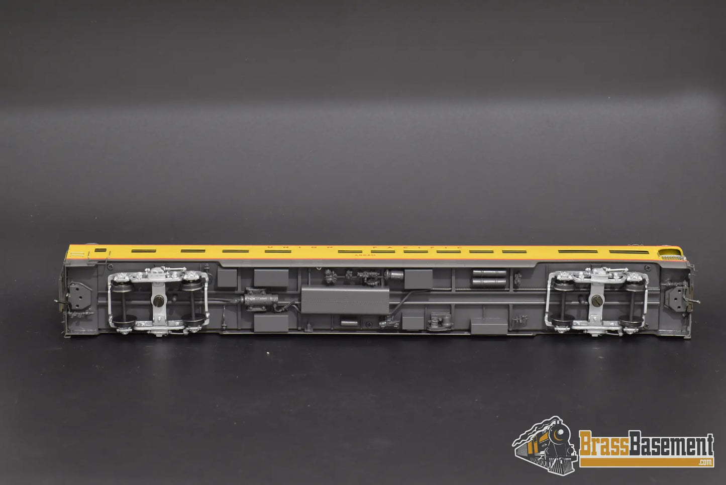 Ho Brass - Coach Yard Cy 0281 Business Car Arden Custom Paint Passenger