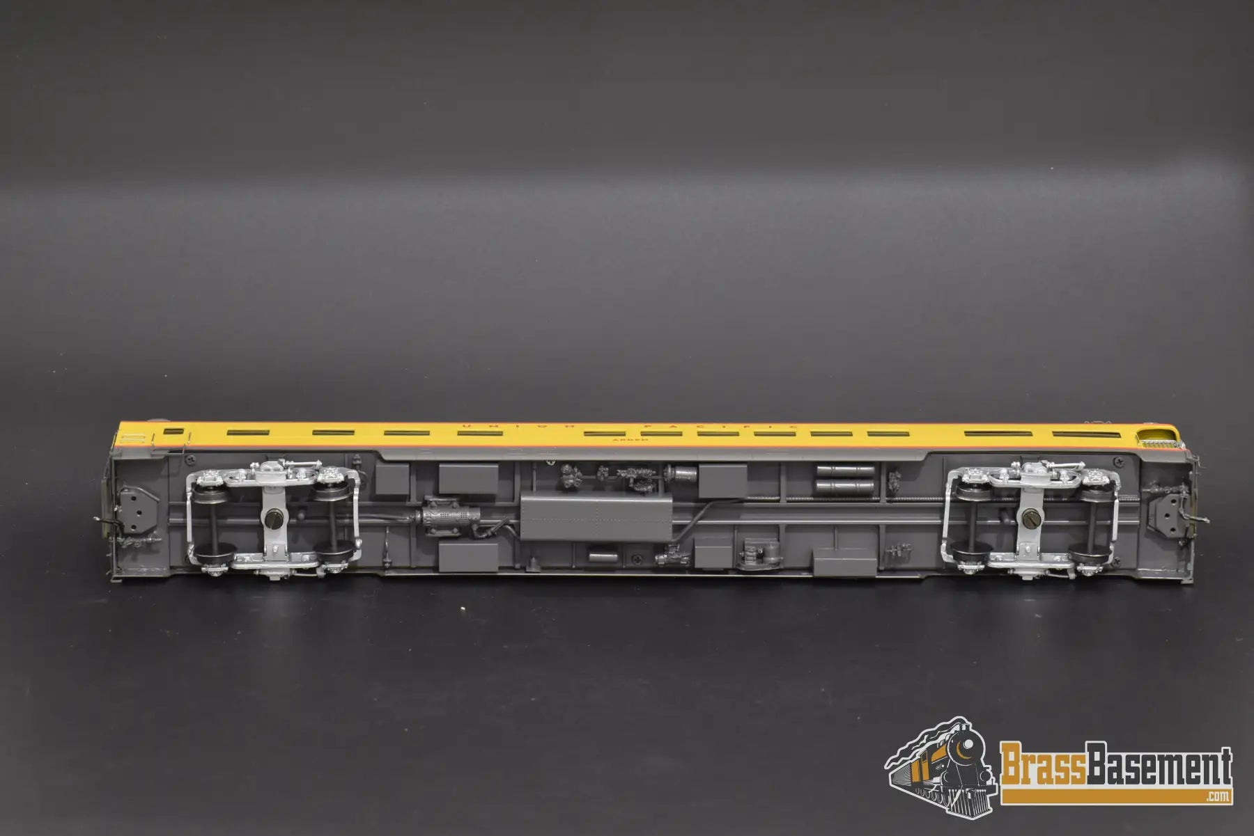 Ho Brass - Coach Yard Cy 0281 Business Car Arden Custom Paint Passenger
