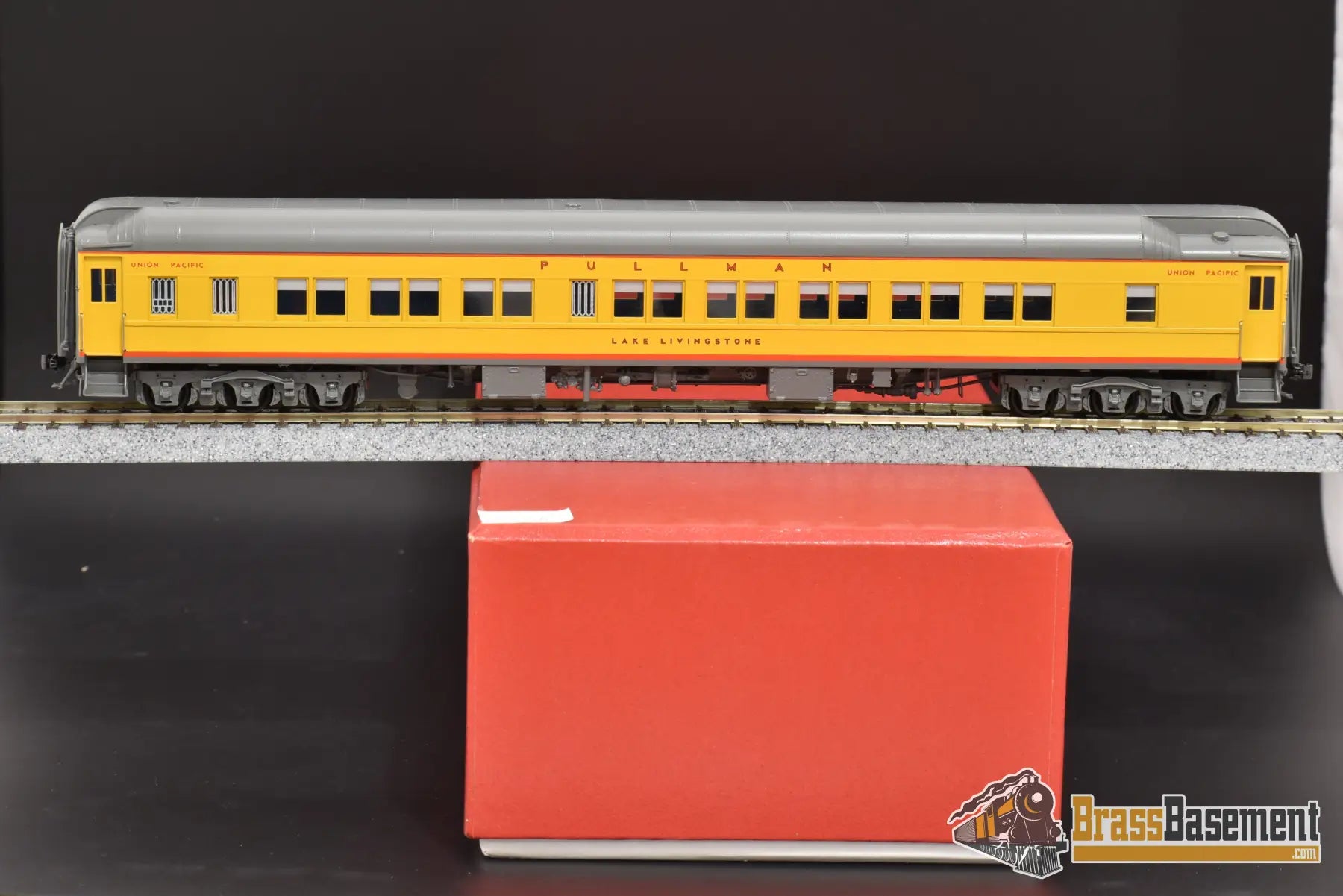 Ho Brass - Coach Yard Union Pacific Up Pullman 10 - 1 - 2 Heavyweight ’Lake Livingstone’ Mint