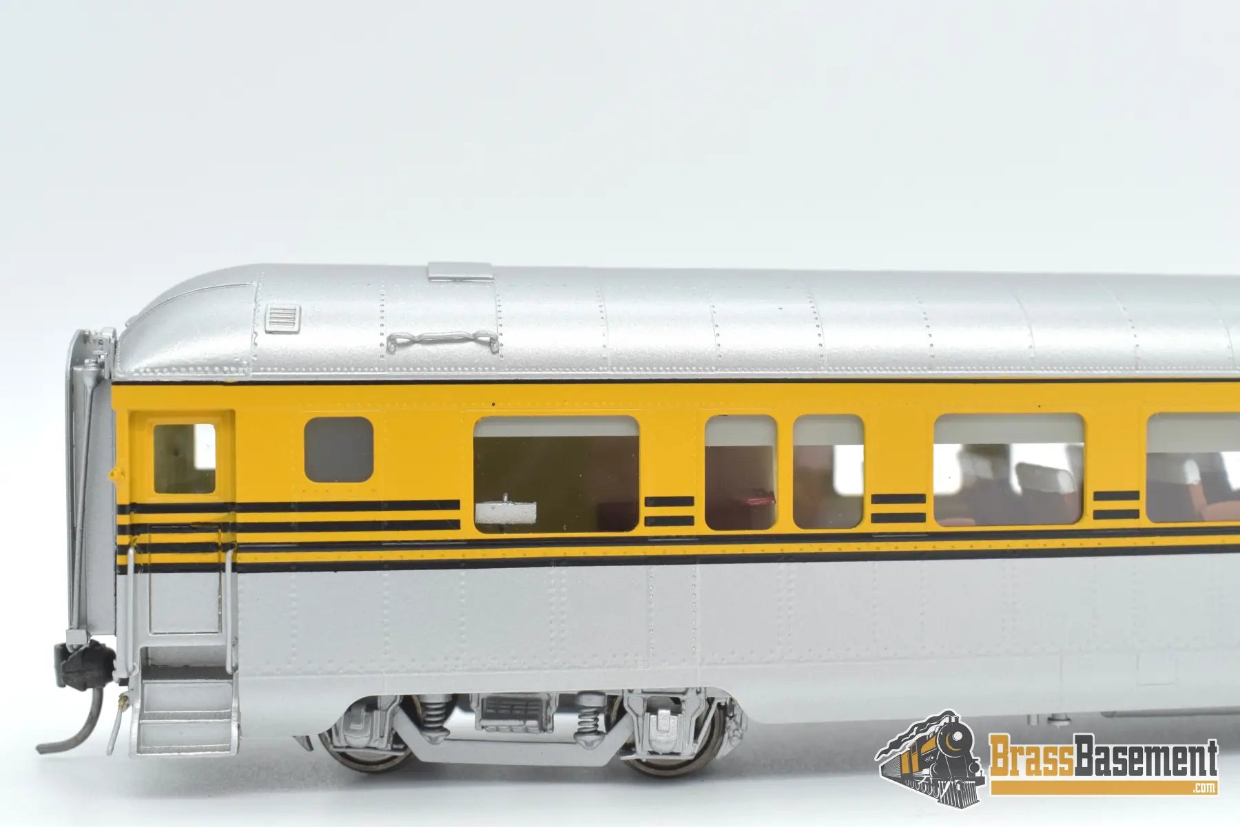 HO Brass DIV DP 1136 Denver & Rio Grande Western DRGW 1002 Prospector Coach - Grande Gold Passenger