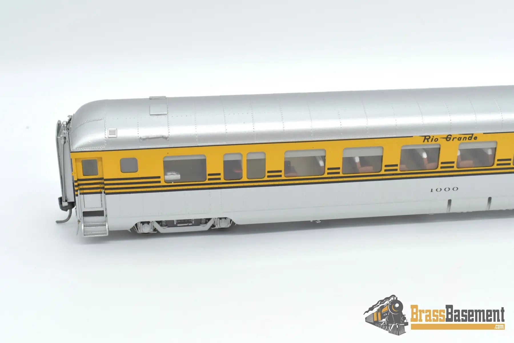 HO Brass DIV DP 1136 Denver & Rio Grande Western DRGW 1002 Prospector Coach - Grande Gold Passenger