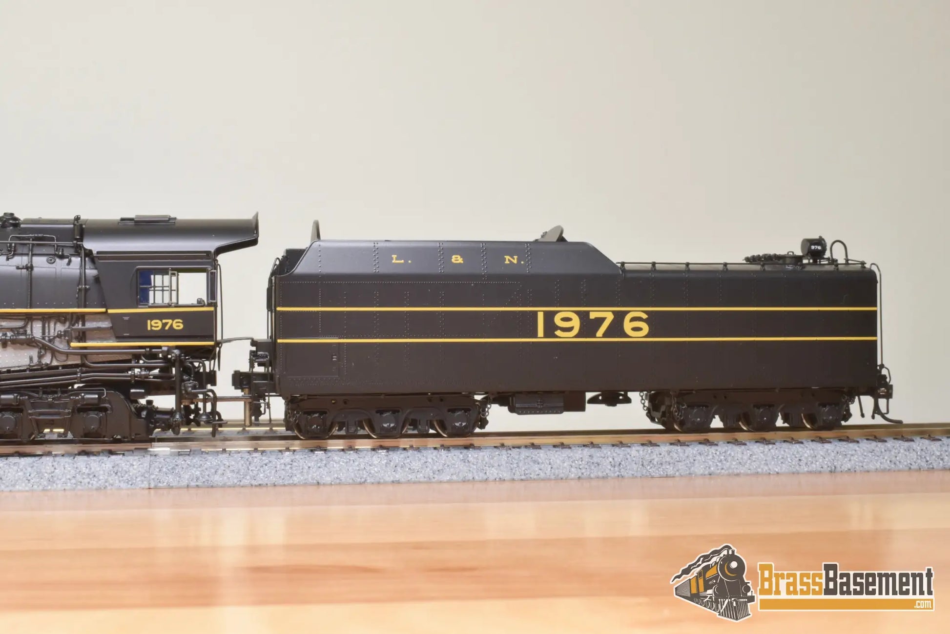 Ho Brass - Division Point 8223 Louisville & Nashville L&N 2-8-4 “Big Emma” #1976 F/P Steam