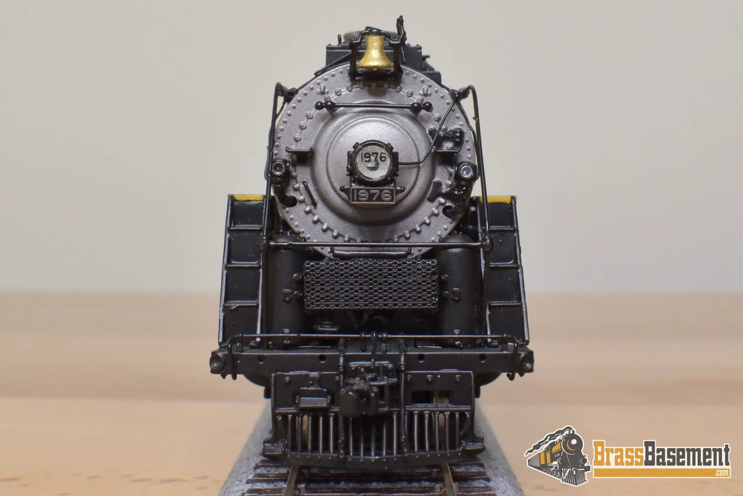 Ho Brass - Division Point 8223 Louisville & Nashville L&N 2-8-4 “Big Emma” #1976 F/P Steam