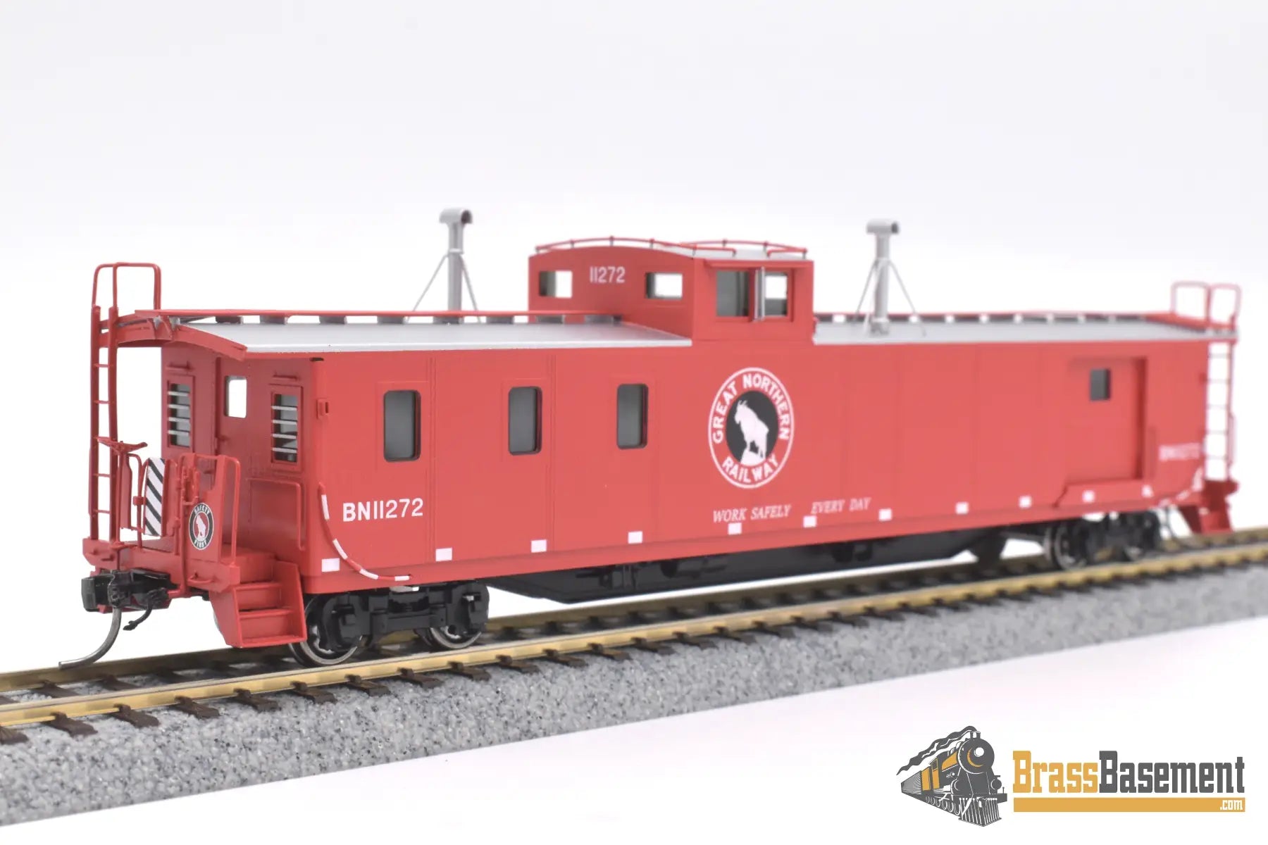 Ho Brass - Dp - 4385.10 Division Point Burlington Northern Bn ‘Hutch’ Baggage - Caboose New Caboose