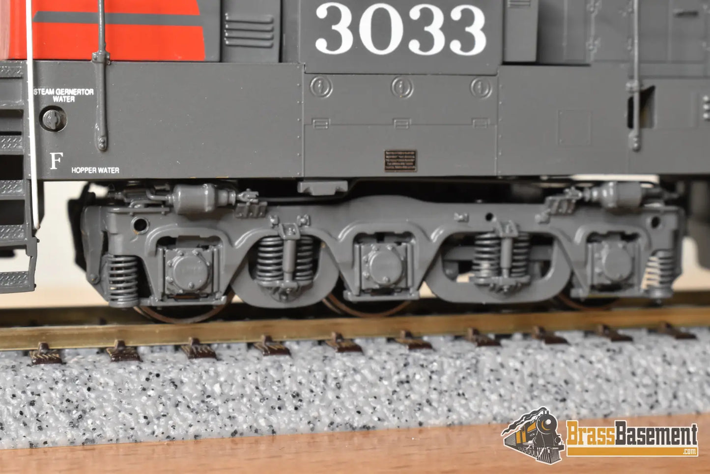 HO Brass - DP-704D Division Point Southern Pacific Trainmaster H-24-66 PH2 #3033 - F/P Diesel