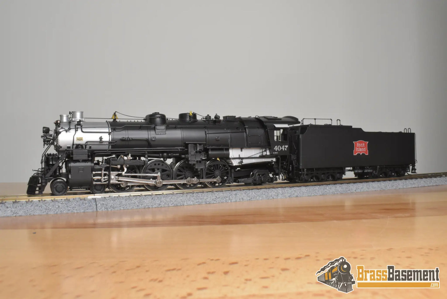 HO Brass - DP-7231 Division Point Rock Island CRI&P M-50a 4-8-2 #4047 Oil - Factory Paint Diesel