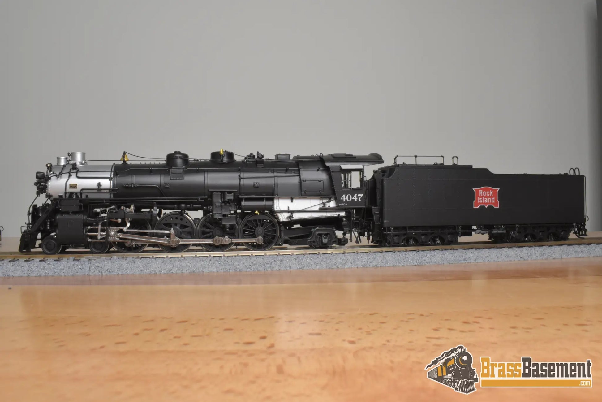 HO Brass - DP-7231 Division Point Rock Island CRI&P M-50a 4-8-2 #4047 Oil - Factory Paint Diesel