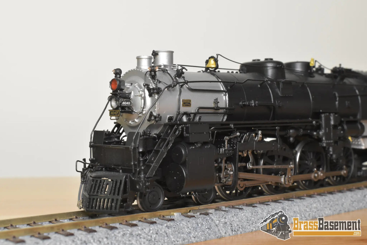 HO Brass - DP-7231 Division Point Rock Island CRI&P M-50a 4-8-2 #4047 Oil - Factory Paint Diesel