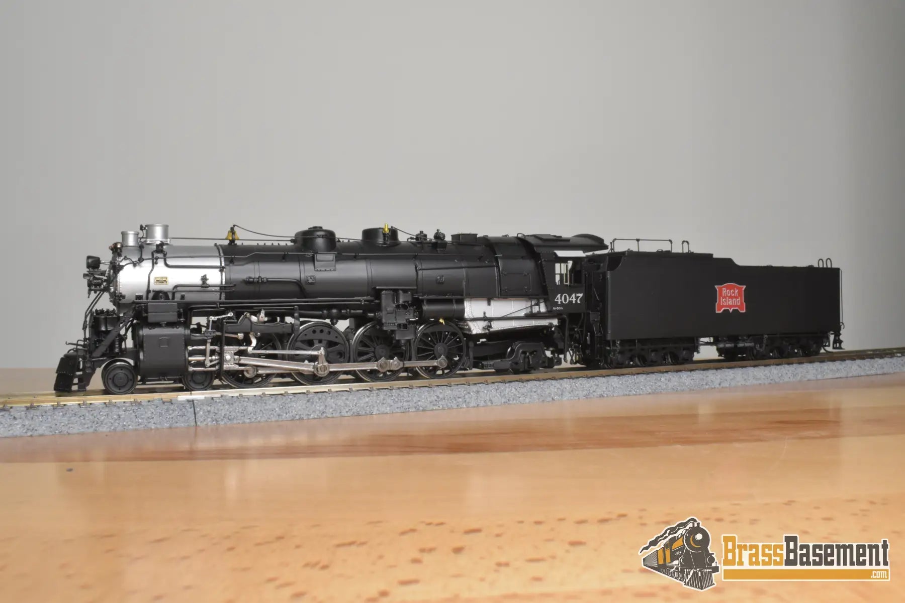 HO Brass - DP-7231 Division Point Rock Island CRI&P M-50a 4-8-2 #4047 Oil - Factory Paint Diesel