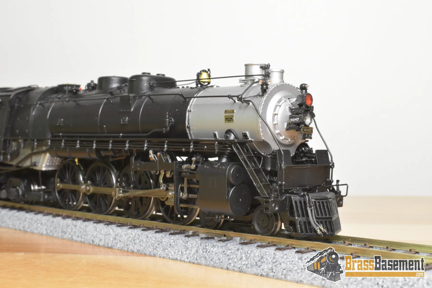 HO Brass - DP-7231 Division Point Rock Island CRI&P M-50a 4-8-2 #4047 Oil - Factory Paint Diesel