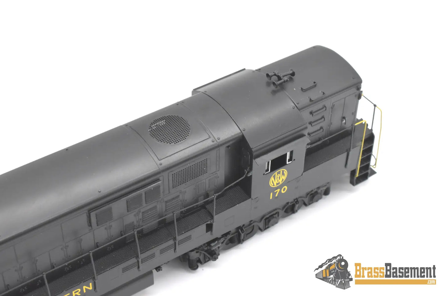 Ho Brass - Dp - Division Point Norfolk And Western Trainmaster Ph2 #170 Factory Paint Diesel