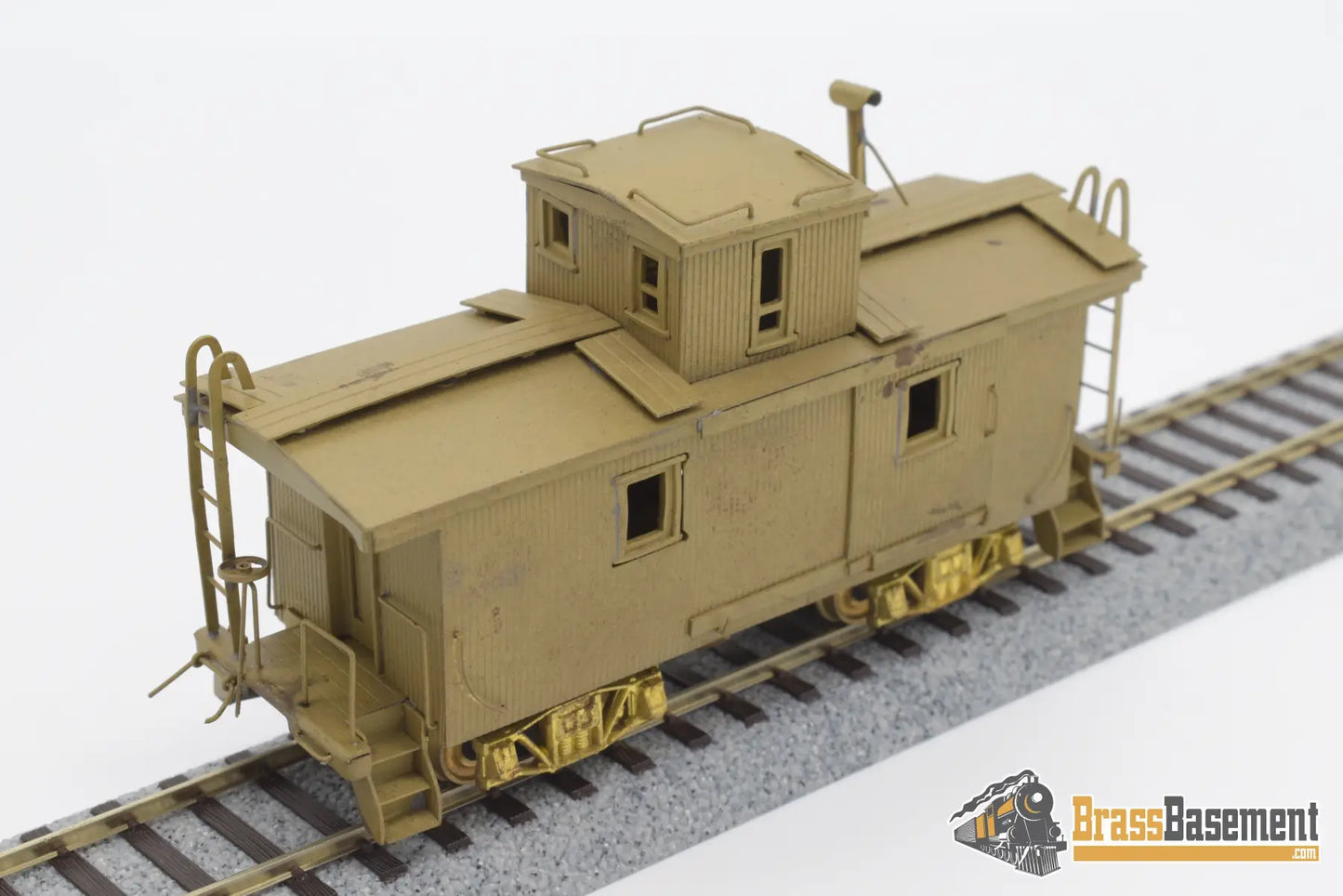 Ho Brass - Far East Division Caboose Side Door W/ Archbar Trucks
