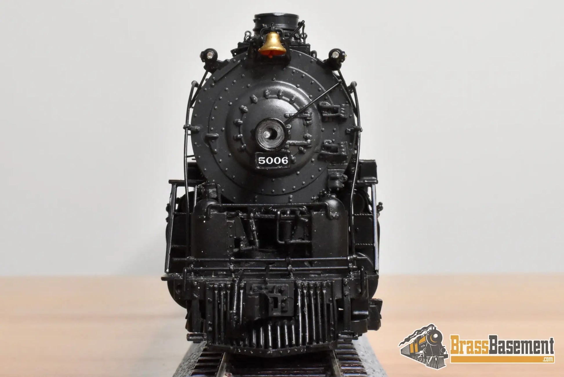 HO Brass - Hallmark 069D ATSF Santa Fe 2-10-4 #5006 - Samhongsa FP Commonwealth Tender Truck - Steam