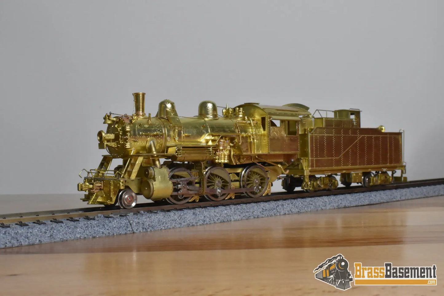 HO Brass - Hallmark Missouri Kansas Texas MKT 2-6-0 J-5 Mogul - Unpainted - Ajin Mint - Steam
