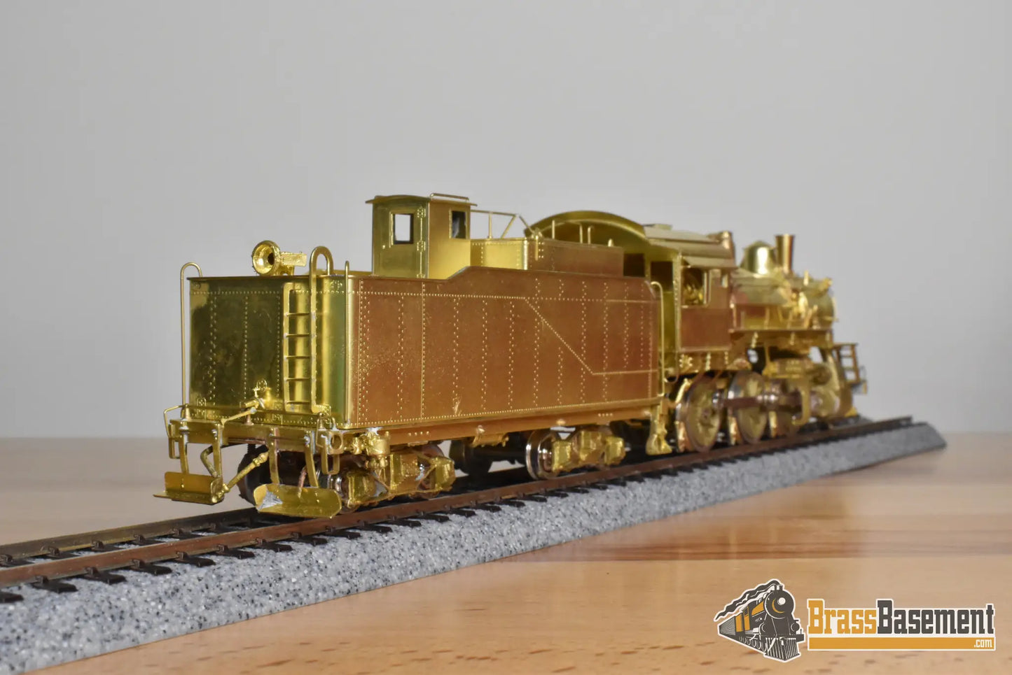 HO Brass - Hallmark Missouri Kansas Texas MKT 2-6-0 J-5 Mogul - Unpainted - Ajin Mint - Steam