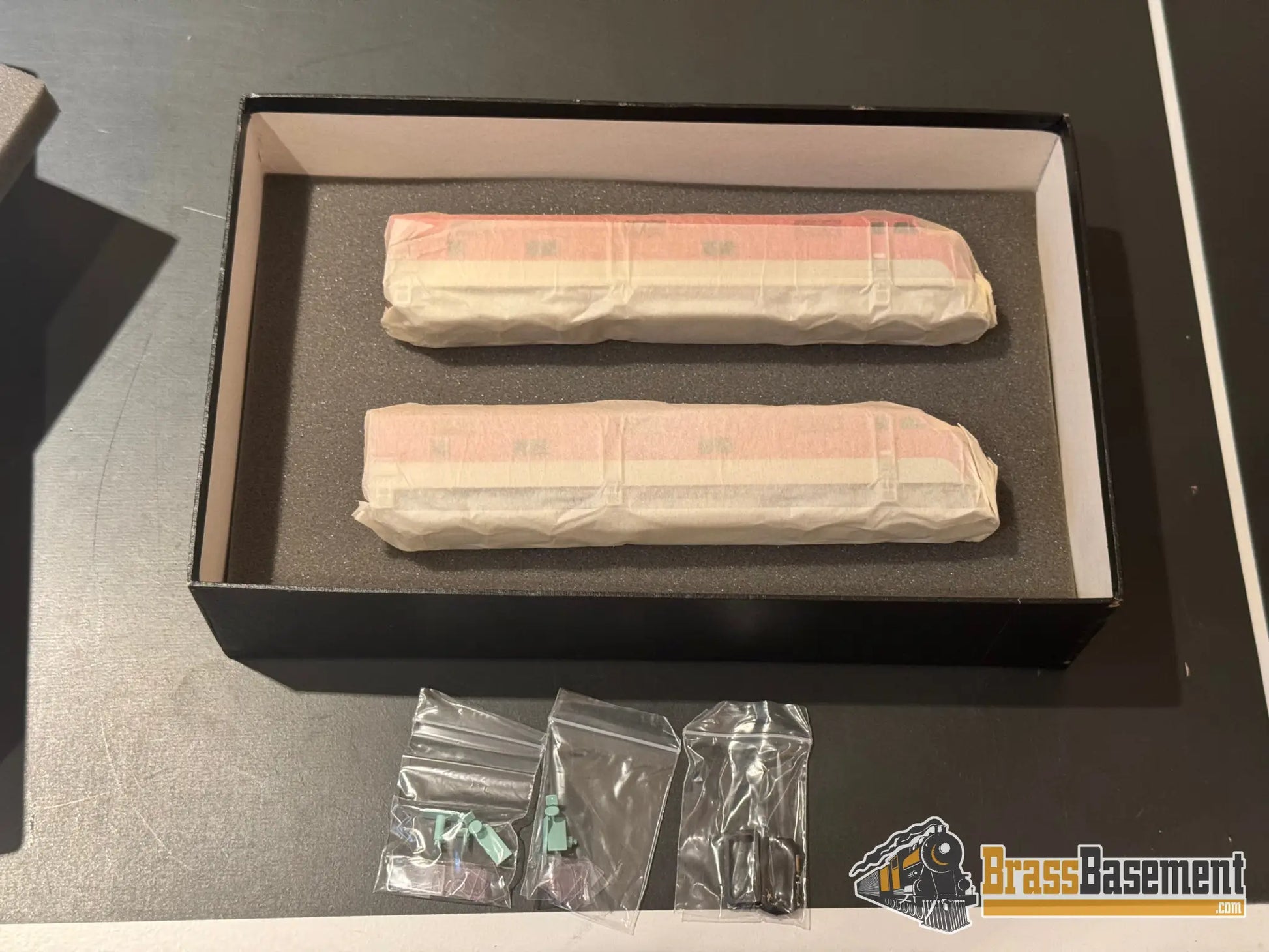 HO Brass - Hallmark MKT Frisco The Texas Special 1948 Version 6-Car Set + E-7 A/A Diesel Passenger + Diesel