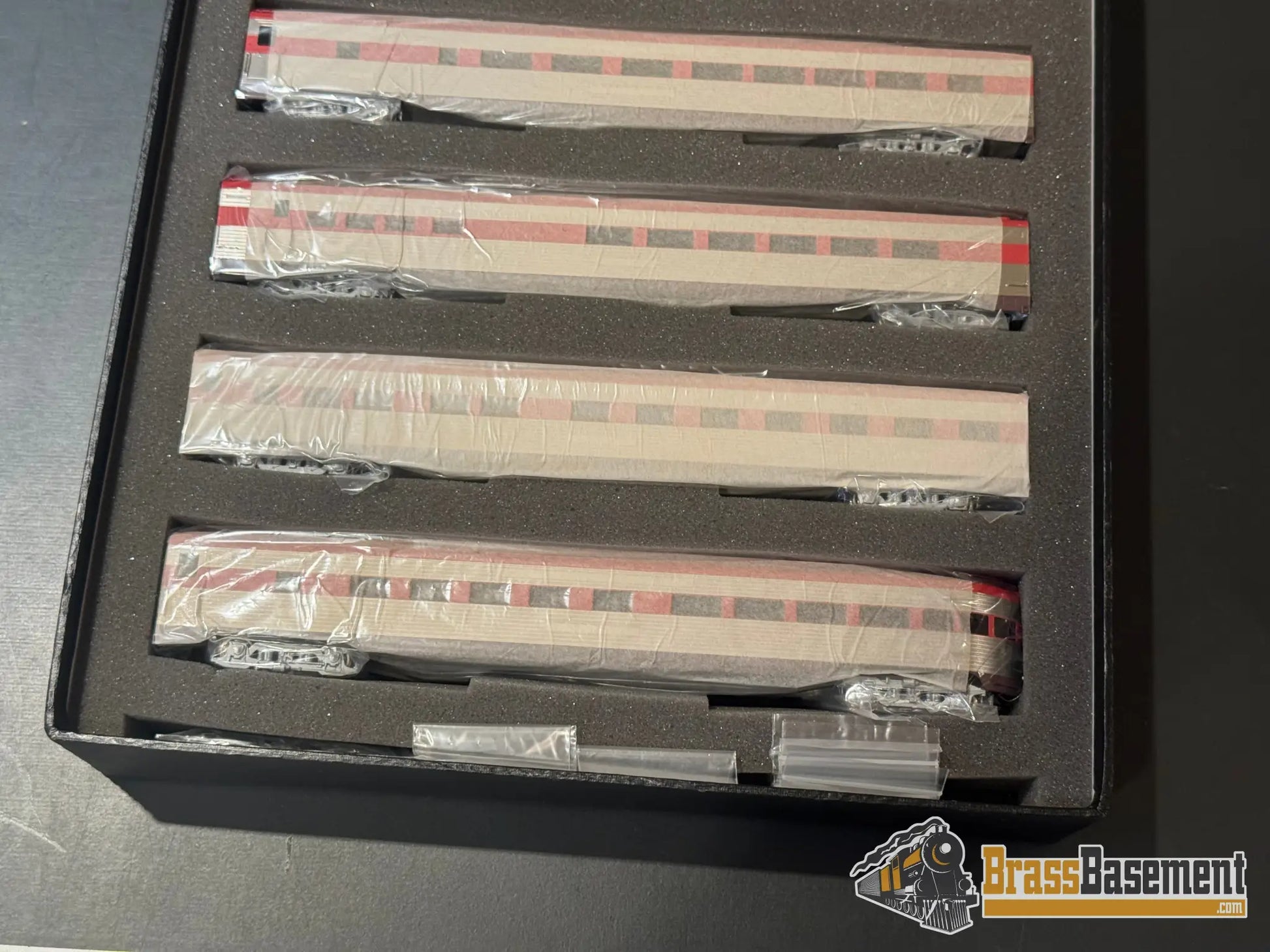 HO Brass - Hallmark MKT Frisco The Texas Special 1948 Version 6-Car Set + E-7 A/A Diesel Passenger + Diesel