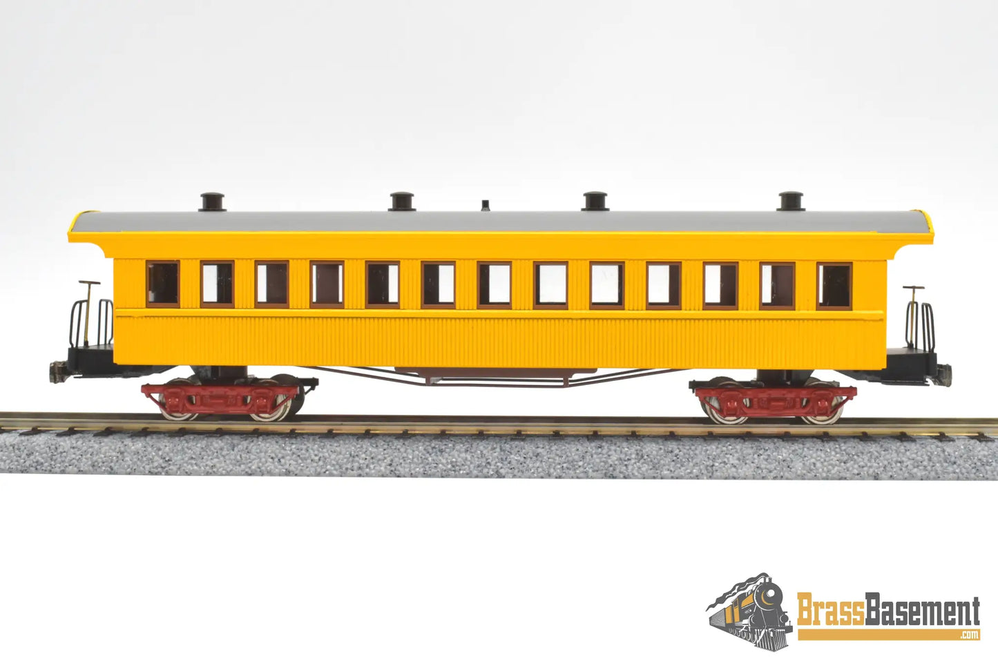 Ho Brass - Katsumi Mokeiten Co. Classic Passenger Cars Hokkaido Coal #3045 Coach