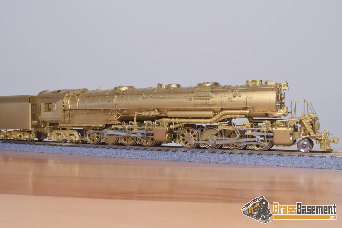 Ho Brass - Key Imports Baltimore & Ohio B&O Em-1 2-8-8-4 7600 Class Unpainted Steam