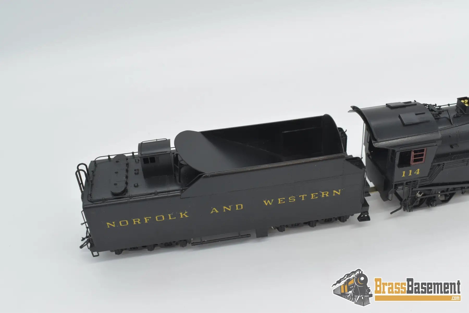 Ho Brass - Key Imports N&W Norfolk & Western K - 1 4 - 8 - 2 #114 W/ 16000G Tender Custom Series