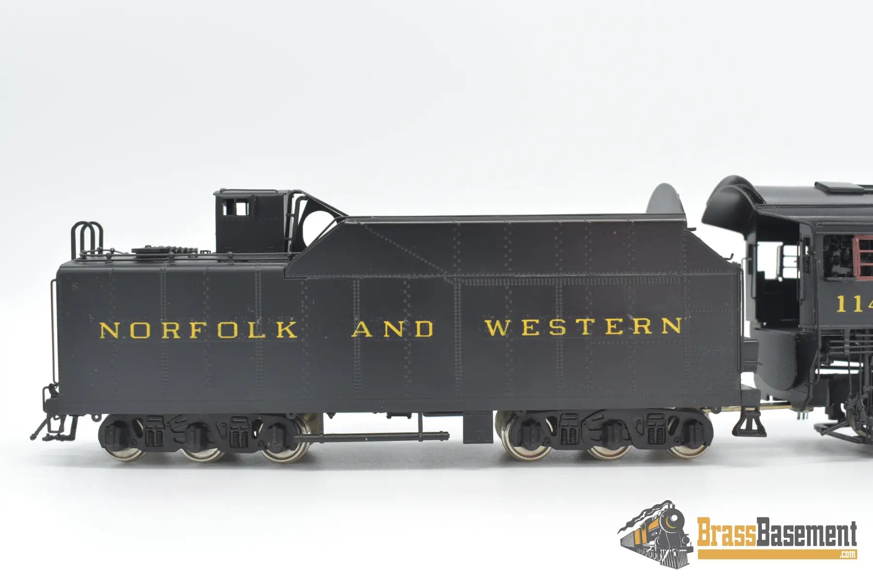Ho Brass - Key Imports N&W Norfolk & Western K - 1 4 - 8 - 2 #114 W/ 16000G Tender Custom Series