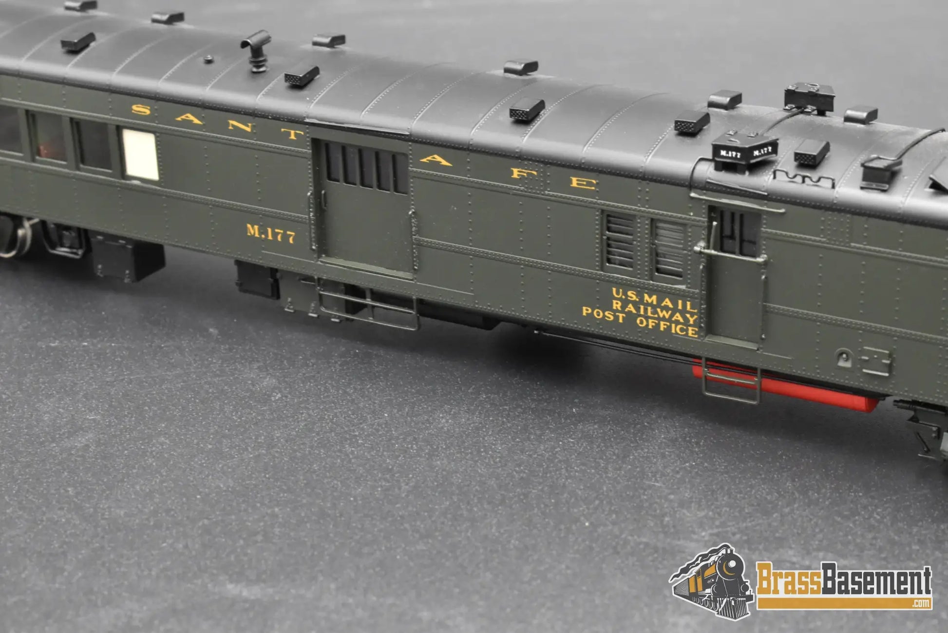 HO Brass – Key Imports Santa Fe ATSF EMD Motor Car M-177 – FP – Zebra Stripe – Mint Passenger