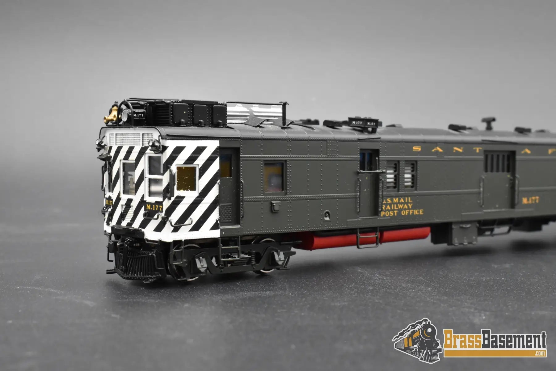 HO Brass – Key Imports Santa Fe ATSF EMD Motor Car M-177 – FP – Zebra Stripe – Mint Passenger