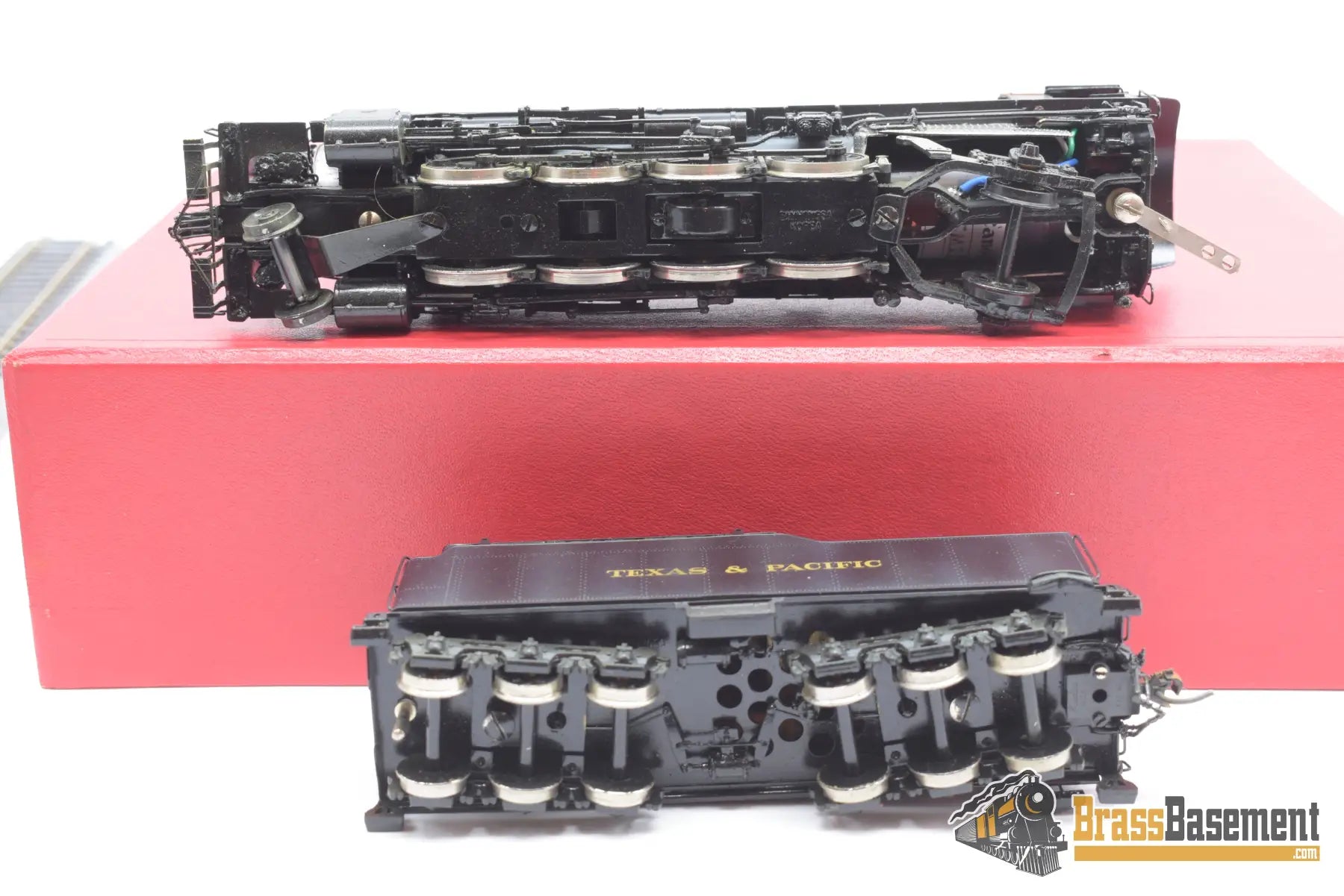 Ho Brass - Key Imports Texas & Pacific 2 - 8 - 2 H - 2R Custom Painted Steam