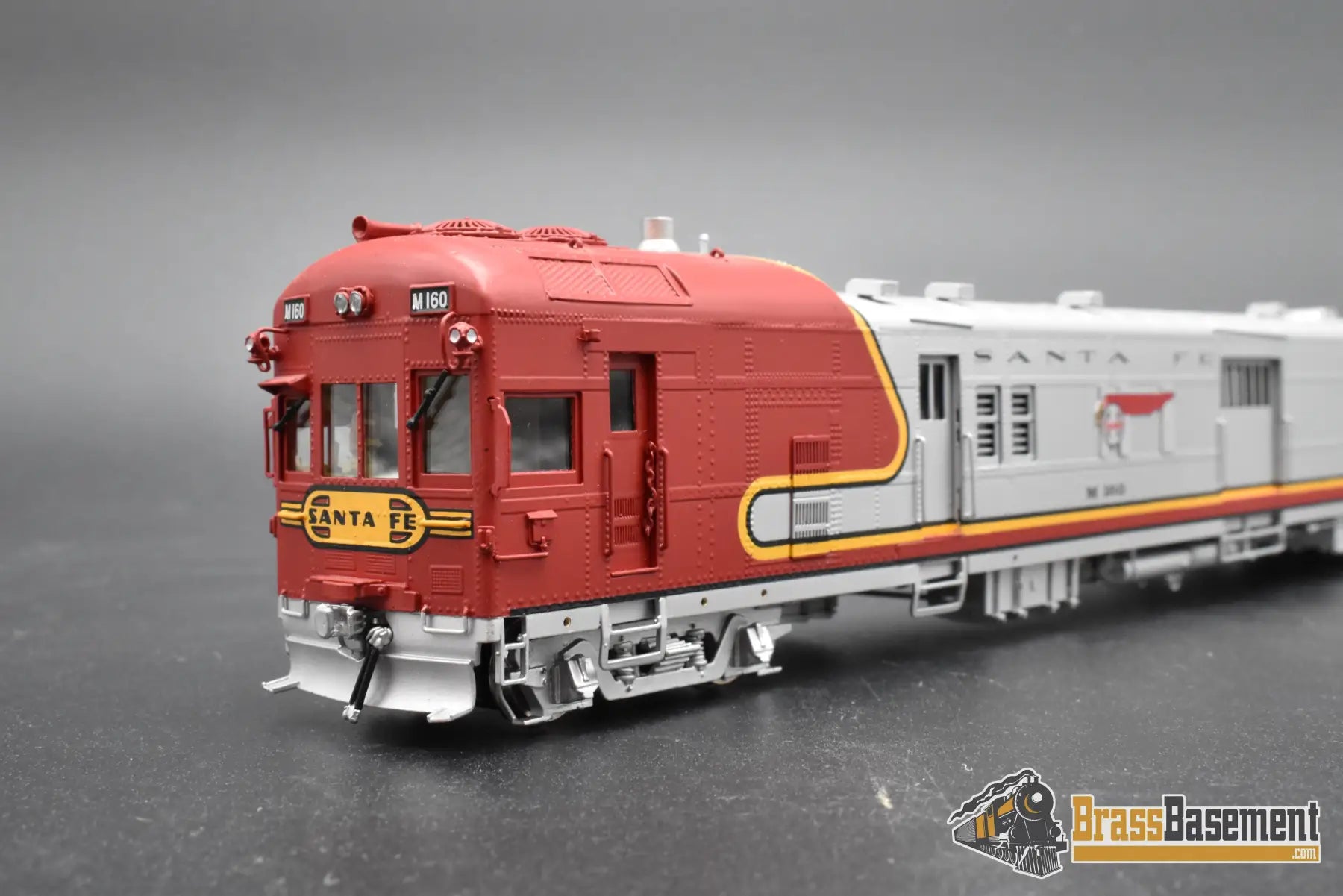 HO Brass - Key Santa Fe M-160 Motor-Car Doodlebug ’Warbonnet’ Post 1962 - FM Korea - FP Passenger