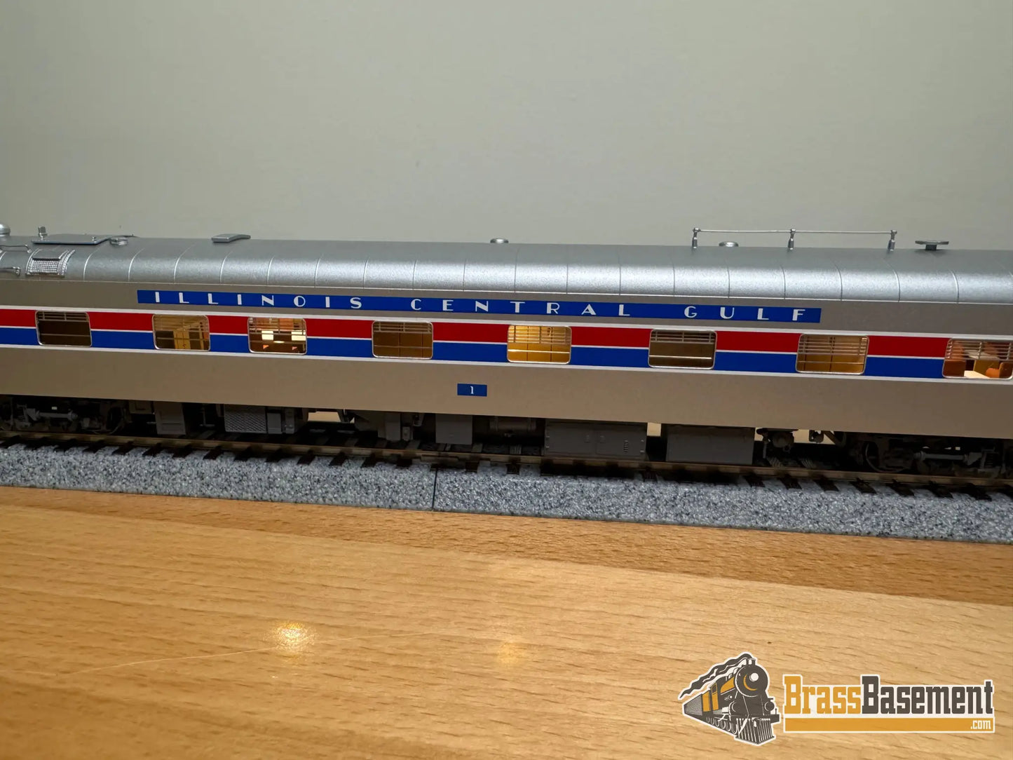 HO Brass - NBL Illinois Central Gulf ICG Business car #1 Version 6c FP Amtrak Paint - NEW Passenger