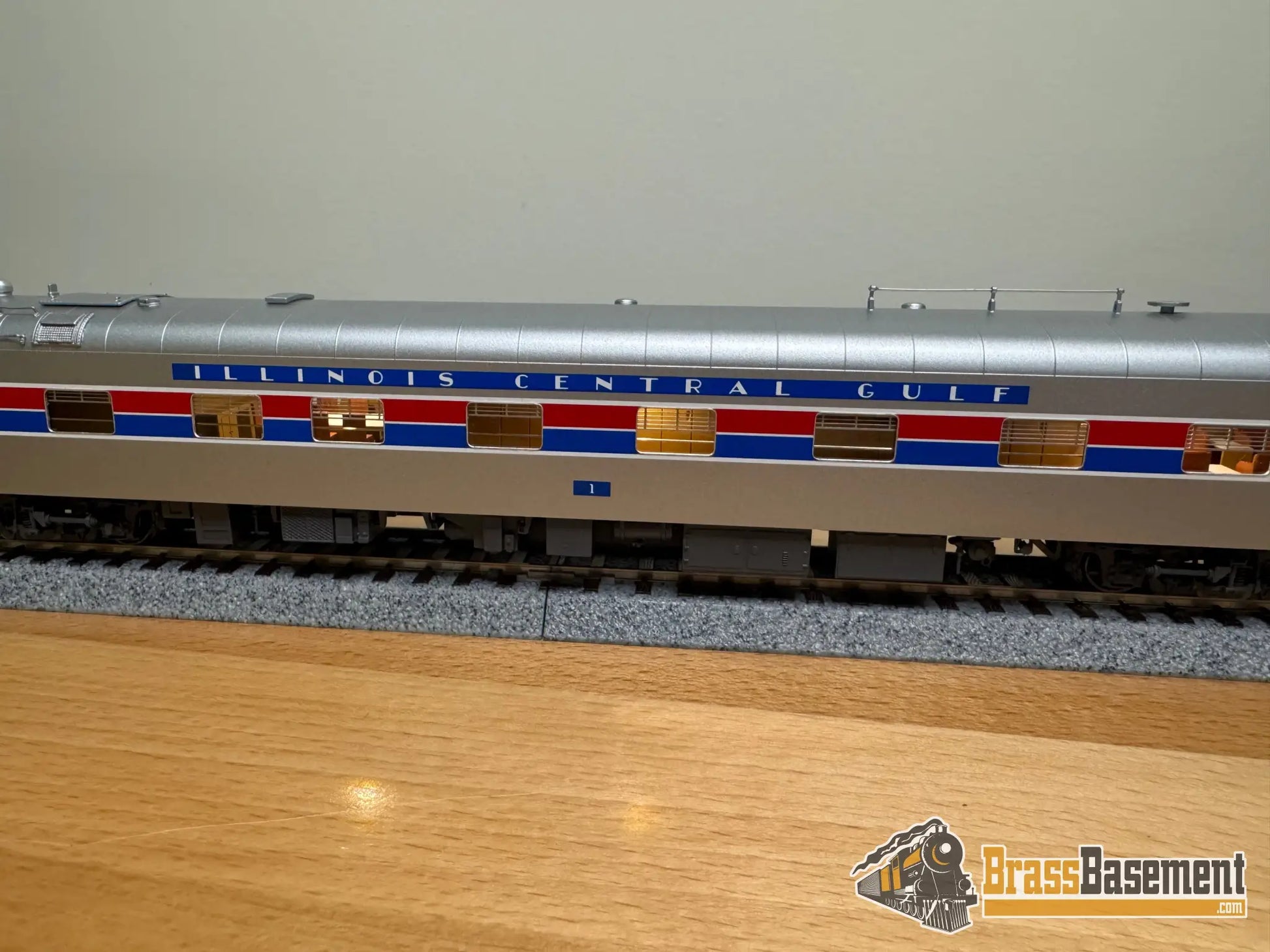 HO Brass - NBL Illinois Central Gulf ICG Business car #1 Version 6c FP Amtrak Paint - NEW Passenger