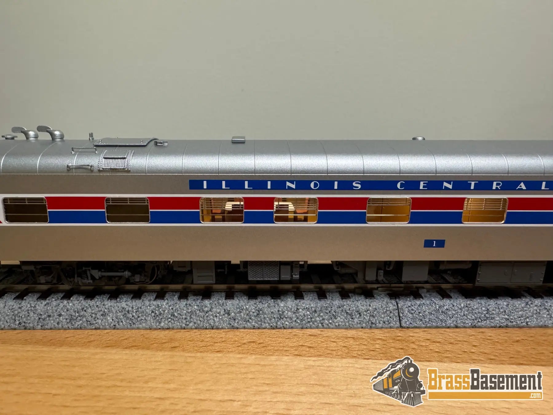 HO Brass - NBL Illinois Central Gulf ICG Business car #1 Version 6c FP Amtrak Paint - NEW Passenger