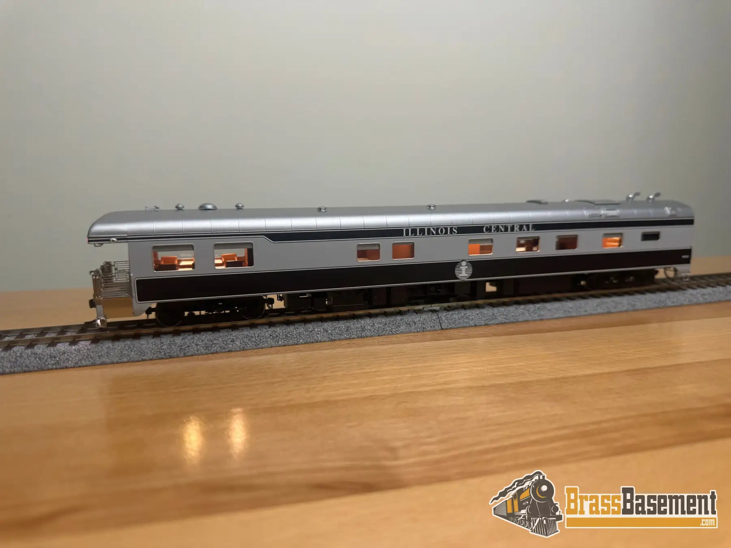 HO Brass - NBL Illinois Central IC Business car #1 Version 6d FP Death Star Paint - NEW Passenger