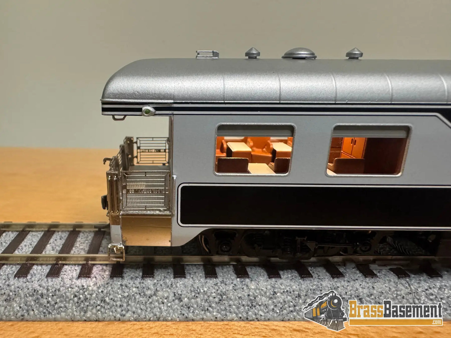 HO Brass - NBL Illinois Central IC Business car #1 Version 6d FP Death Star Paint - NEW Passenger