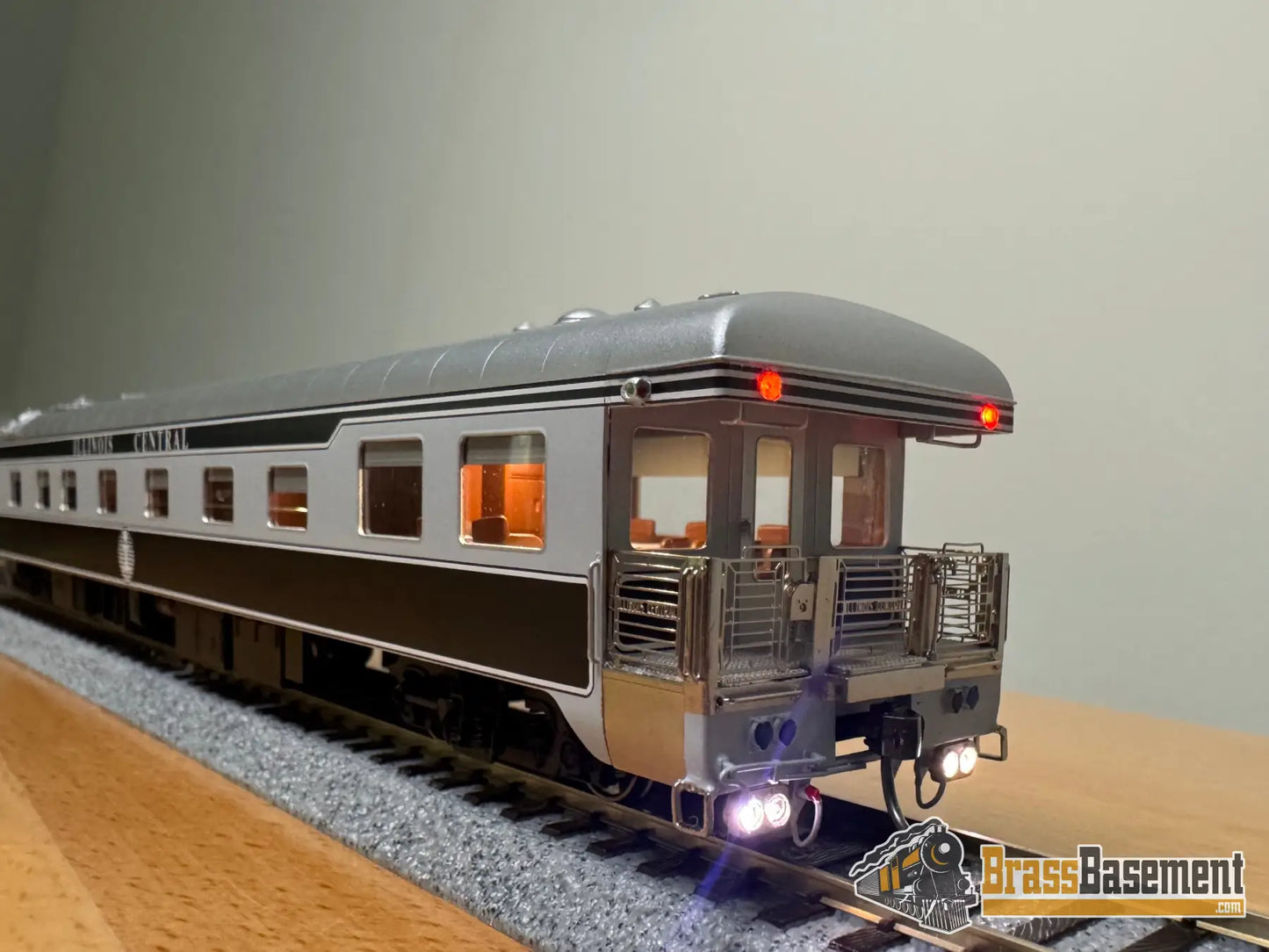 HO Brass - NBL Illinois Central IC Business car #1 Version 6d FP Death Star Paint - NEW Passenger