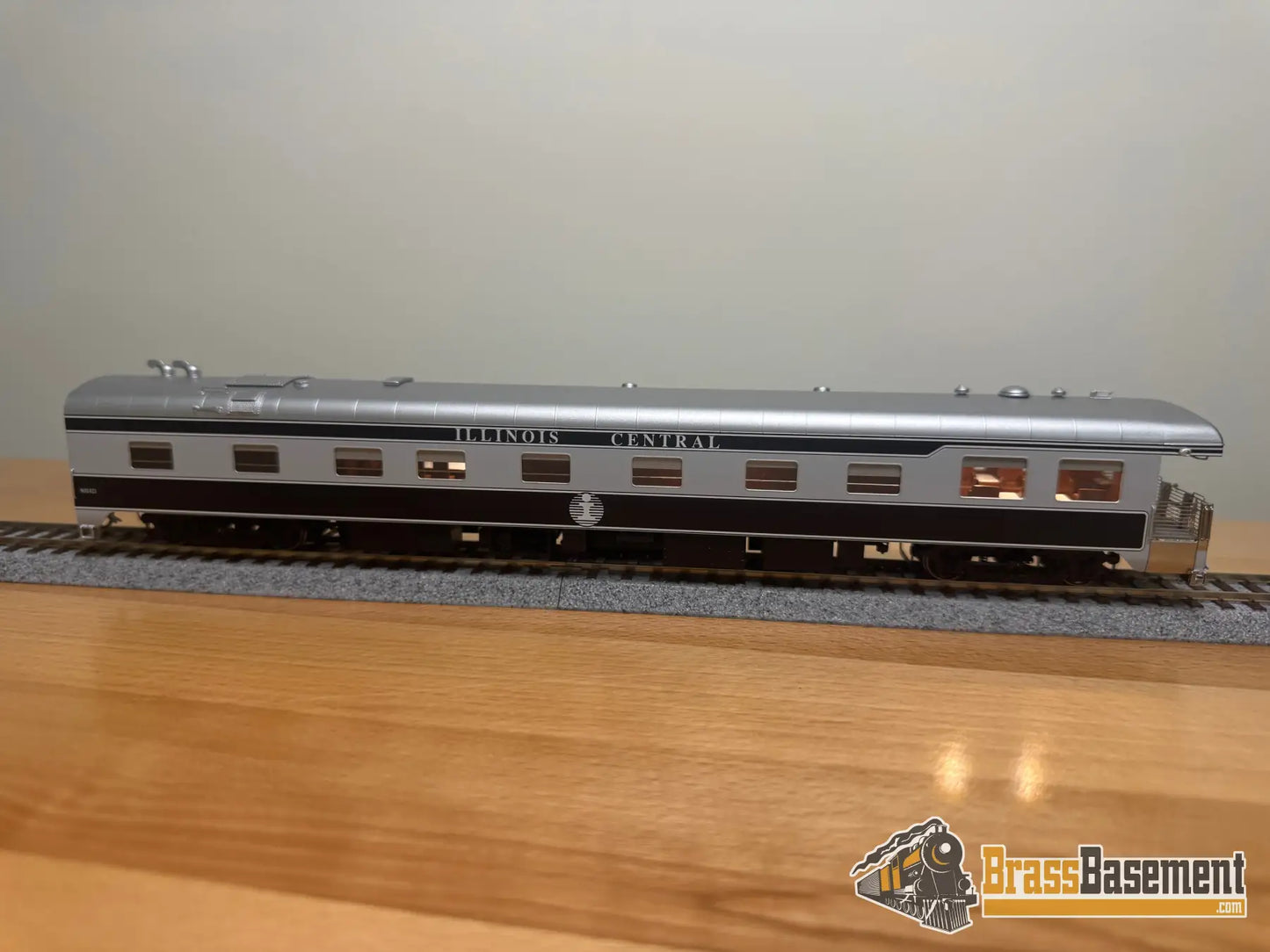 HO Brass - NBL Illinois Central IC Business car #1 Version 6d FP Death Star Paint - NEW Passenger