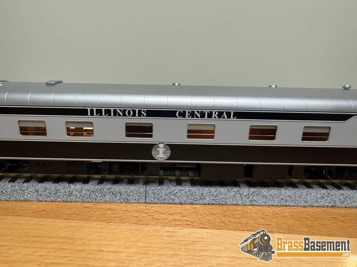 HO Brass - NBL Illinois Central IC Business car #1 Version 6d FP Death Star Paint - NEW Passenger